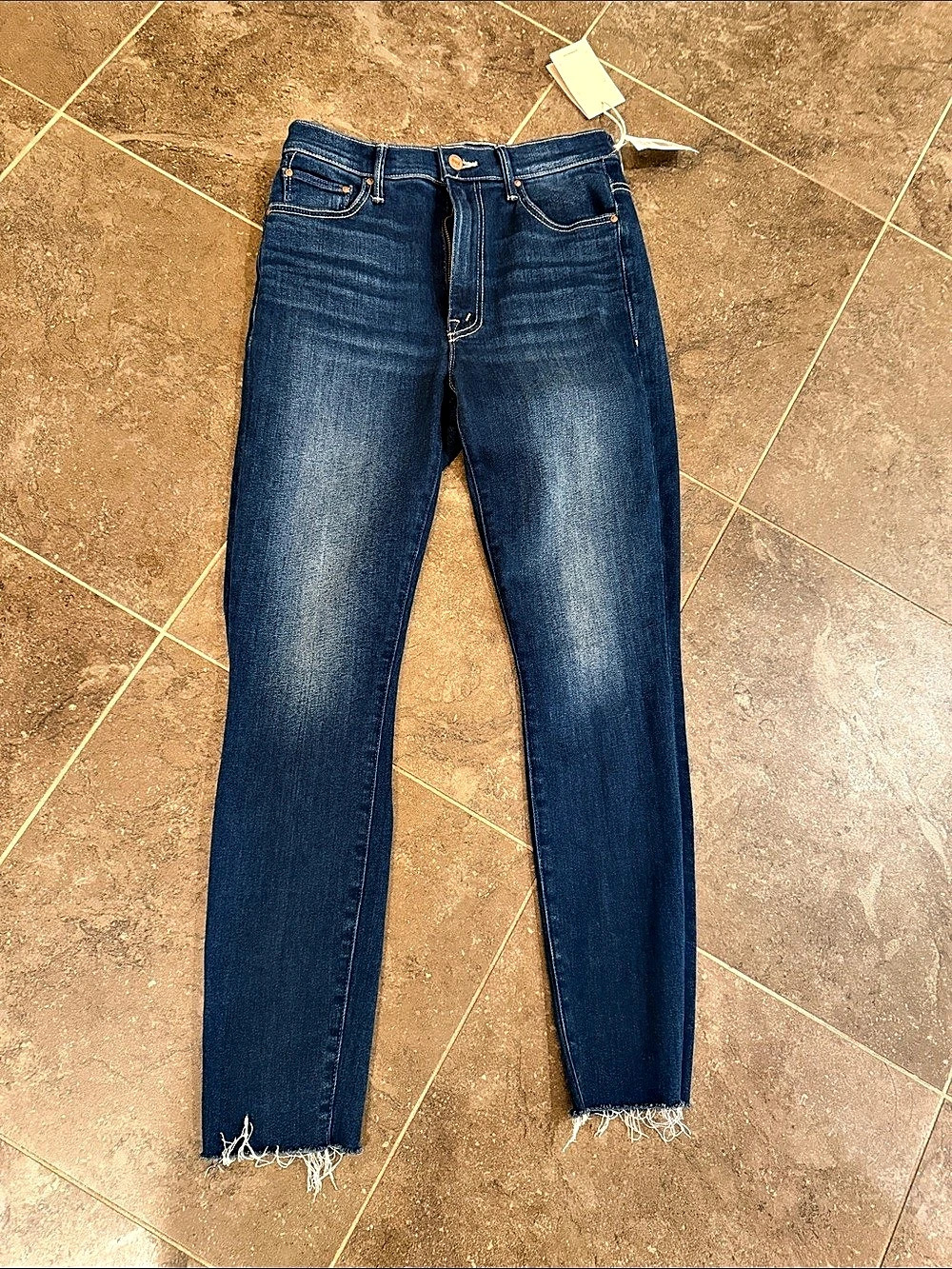 Mother The Swooner Ankle Fray Raw Hem Ankle Jeans in Blue size 29 NWT